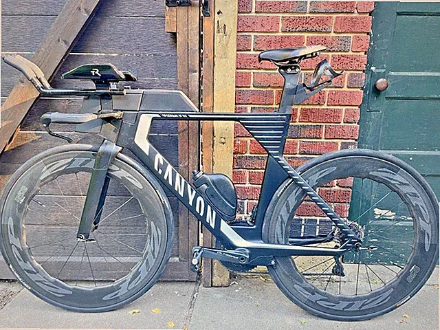 Sleek Black Canyon 2020 Speedmax CF SLX 8.0